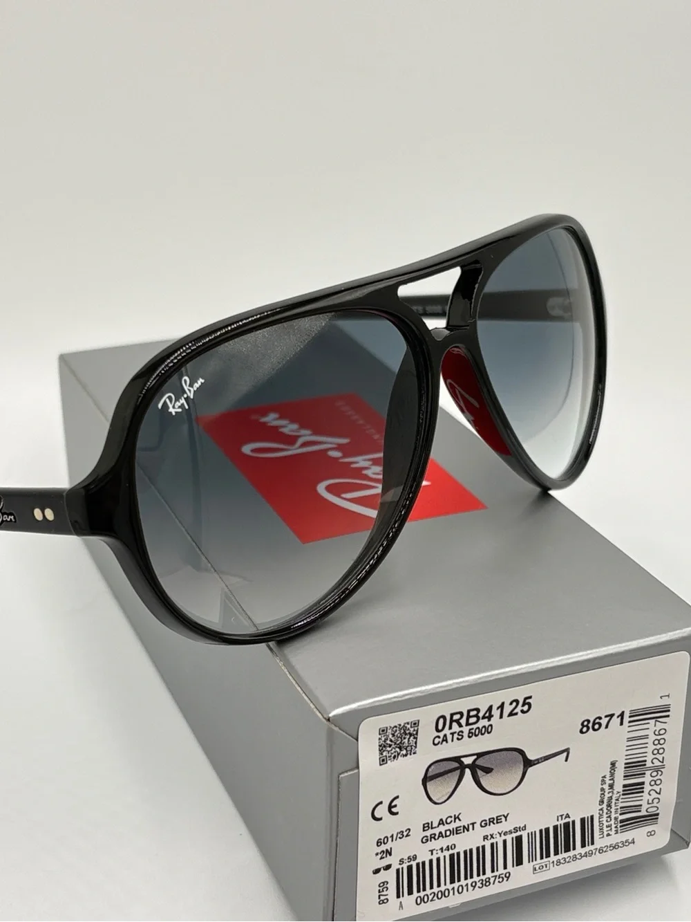 Ray-Ban Rb4125 Plastic Aviator Sunglasses Cat 5000 Black Frame Gradient 601/32
